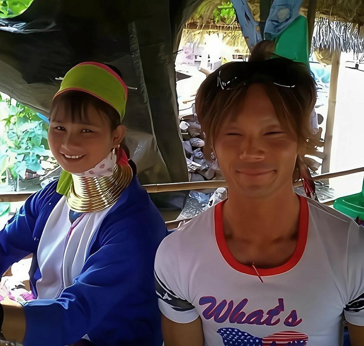 タイの首長族とサイト運営者